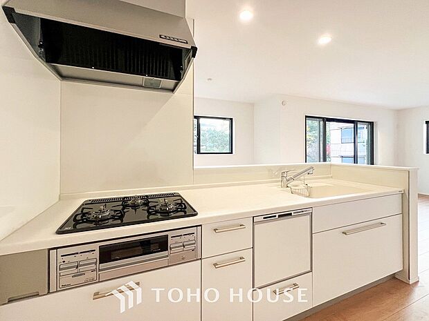 家族の健康を支えるキッチン。毎日使う場所だから気持よく使えて、居心地の良い空間に。