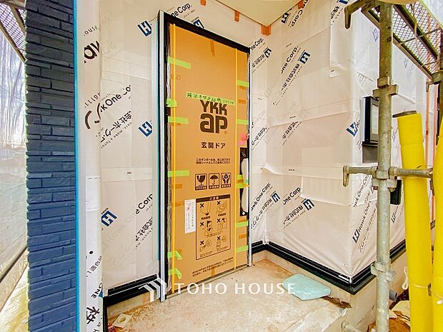 表現された空間は豊かな光と風を纏い、暮らしの時間を豊かにしてくれます。