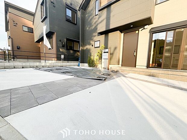 カースペースもゆとりある空間を保っています。