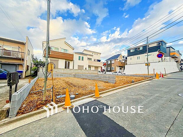 忙しく過ぎゆく日常を置き去るほど、ゆったりした時間が流れる住環境。