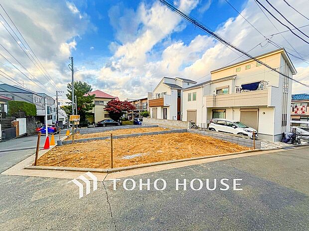 時間のゆとりと空間、爽やかな陽光がもたらす光と風を贅沢なまでに感じる暮らしが始まります。