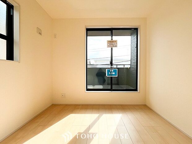 環境の良い場所にセンス良く暮らしたい、こだわりの室内には至福のシーンが繰り広げられます。