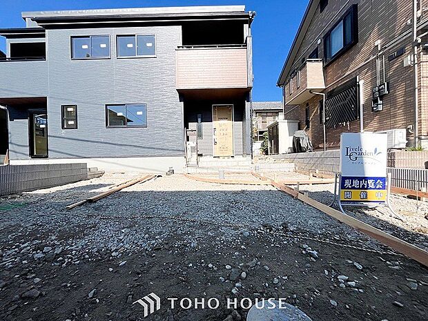 カースペースもゆとりある空間を保っています。