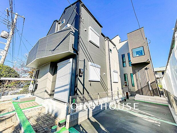 閑静な住宅地で小さなお子様がいるご家族にも安心な住環境が魅力です。