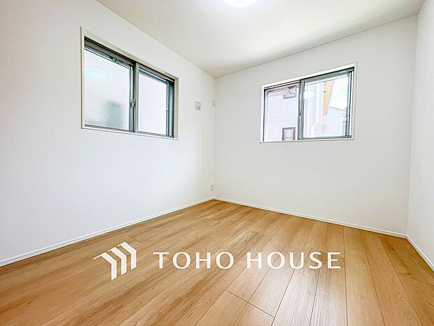 通風・採光にも優れ、心地よい光と風があふれています。