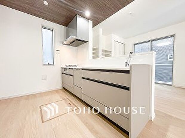 家族の健康を支えるキッチン。毎日使う場所だから気持よく使えて、居心地の良い空間に。