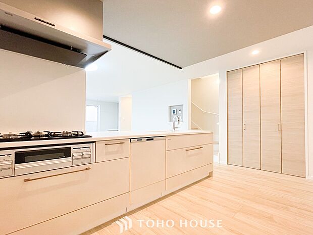 家族の健康を支えるキッチン。毎日使う場所だから気持よく使えて、居心地の良い空間に。