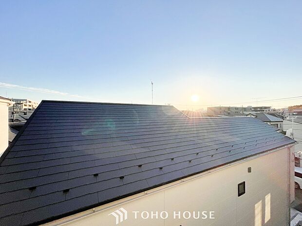 開放的で気持ちの良い眺望と青い空を満喫できます。