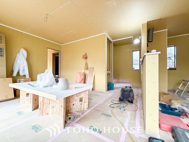 美味しいお料理も楽しいお喋りもキッチンを中心に広がります。