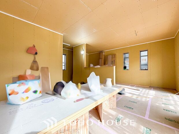 忙しい朝でも、しっかり家族が揃って食事をして頂けるゆとりある大きさのダイニングスペース。