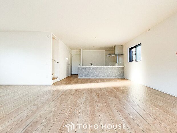 空気感という居心地の良いBGMは、暮らしのステージを彩り、心のやすらぎと満足感を与えてくれます。