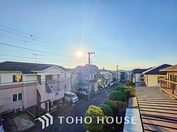 開放的で気持ちの良い眺望と青い空を満喫できます。