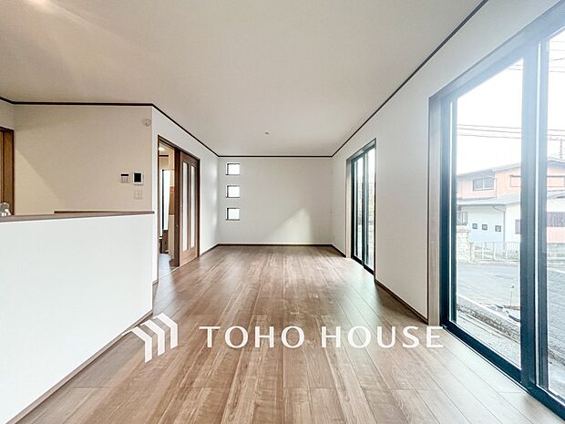 ここにはみんなが集い、食事と楽しい会話が始まるスペース。