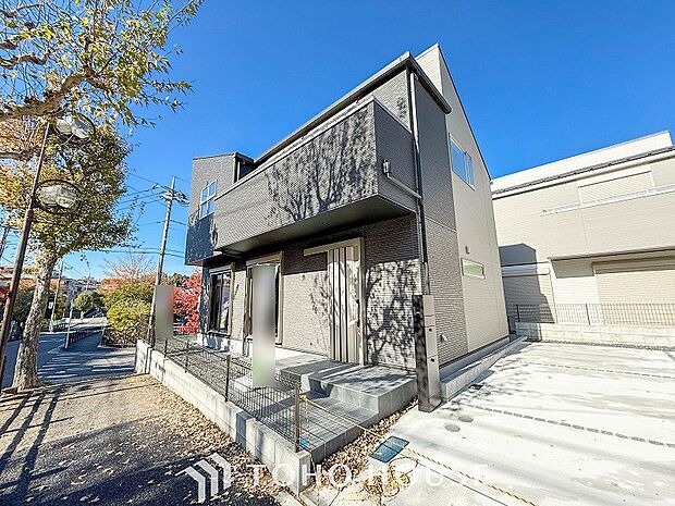 忙しく過ぎゆく日常を置き去るほど、ゆったりした時間が流れる住環境。