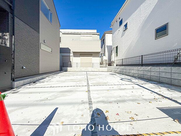 カースペースもゆとりある空間を保っています。