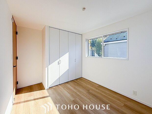 環境の良い場所にセンス良く暮らしたい、こだわりの室内には至福のシーンが繰り広げられます。