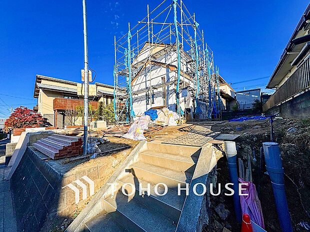 毎日の暮らしの中に癒しを与えてくれるお庭スペース。