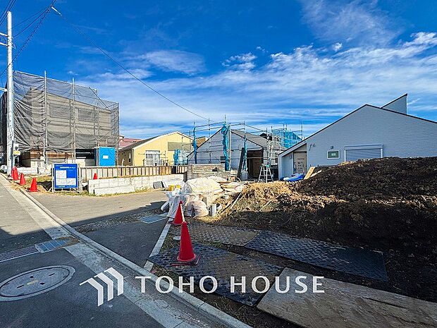 教育施設や公園が身近に揃う、暮らしやすい立地です。