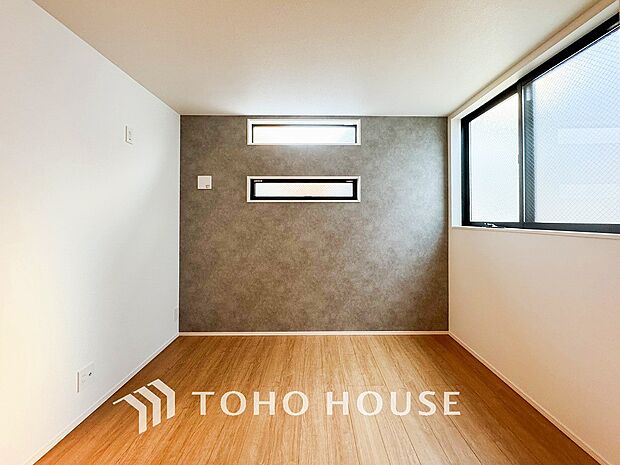 1日の疲れを癒し、心地よく寛げるようゆったりとした広さを確保しています。