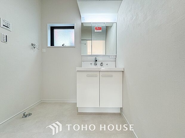 洗面台・洗面所ご家族の1日が始まり、1日の終わりを締めくくる洗面空間。