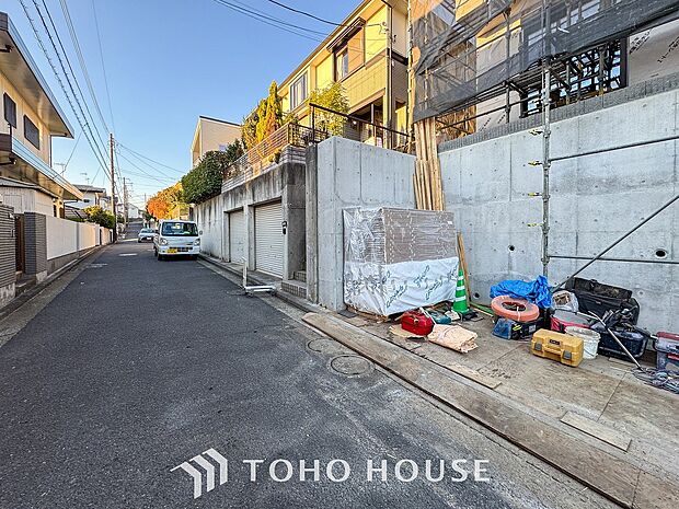 忙しく過ぎゆく日常を置き去るほど、ゆったりした時間が流れる住環境。