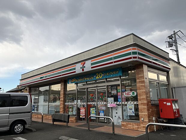 24時間営業ですので、急なお買い物に便利です。