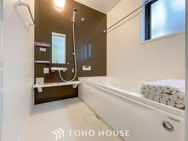 快適な使い心地とゆとりある空間が1日の疲れを解きほぐすバスルーム。