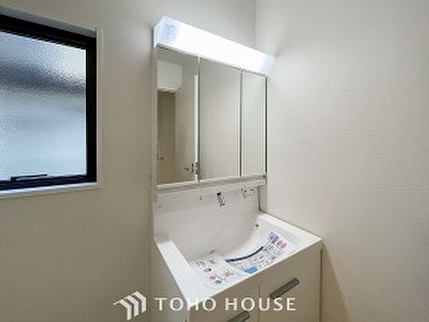 洗面台・洗面所ご家族の1日が始まり、1日の終わりを締めくくる洗面空間。