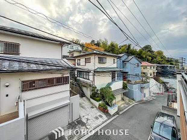 開放的で気持ちの良い眺望と青い空を満喫できます。