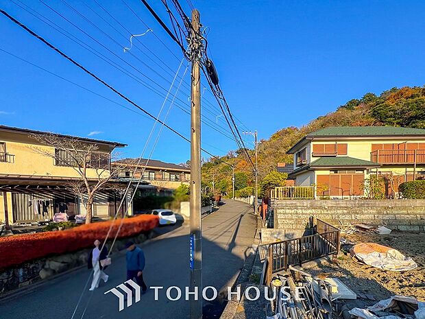 開放的で気持ちの良い眺望と青い空を満喫できます。