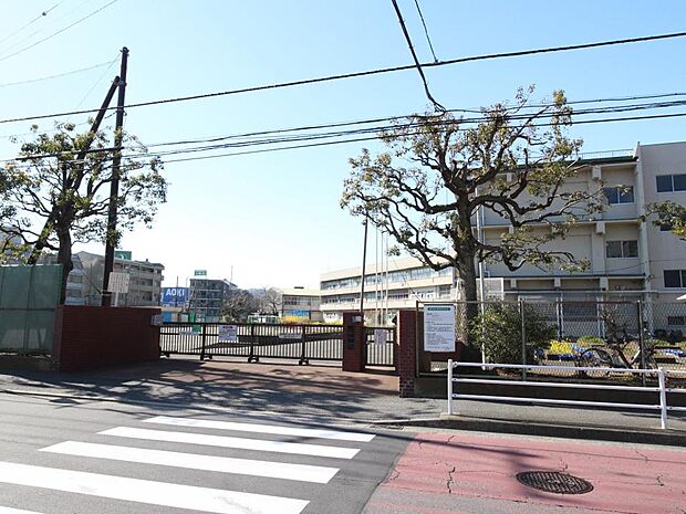 横浜市立釜利谷東小学校