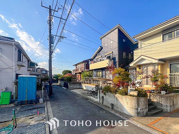 開放的で気持ちの良い眺望と青い空を満喫できます。