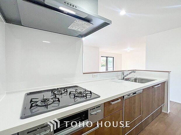 家族の健康を支えるキッチン。毎日使う場所だから気持よく使えて、居心地の良い空間に。