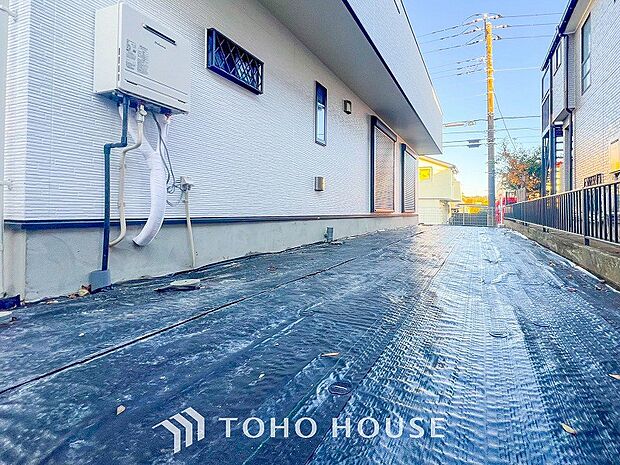 毎日の暮らしの中に癒しを与えてくれるお庭スペース。