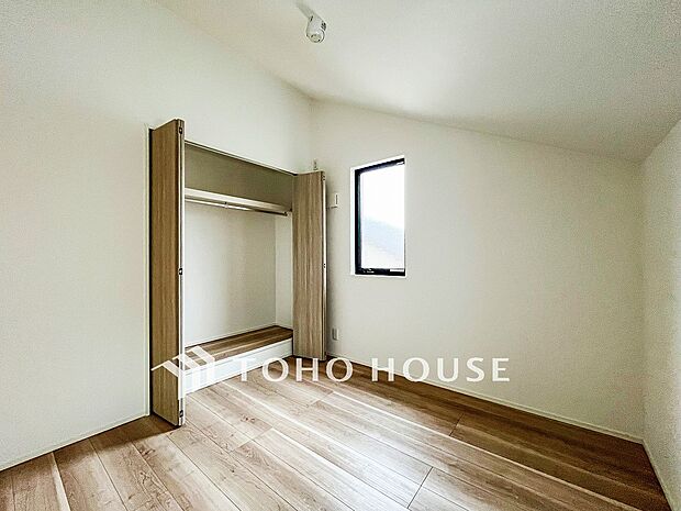 空間を余すところなく有効利用した収納は生活空間をより上質なものにしてくれるでしょう。