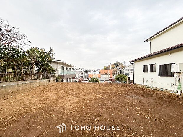 風を感じ青い空から太陽の恵みを感じるロケーション。