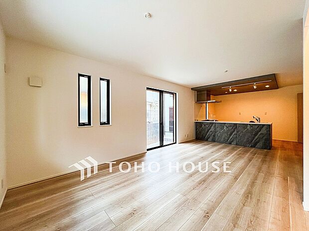 ご家族やお客様との時間など、多くの時を刻む空間。何気なく過ぎる時でさえも上質なひと時に。