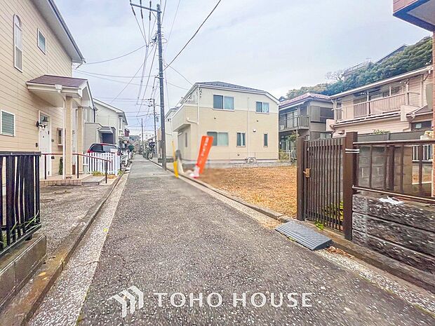 忙しく過ぎゆく日常を置き去るほど、ゆったりした時間が流れる住環境。