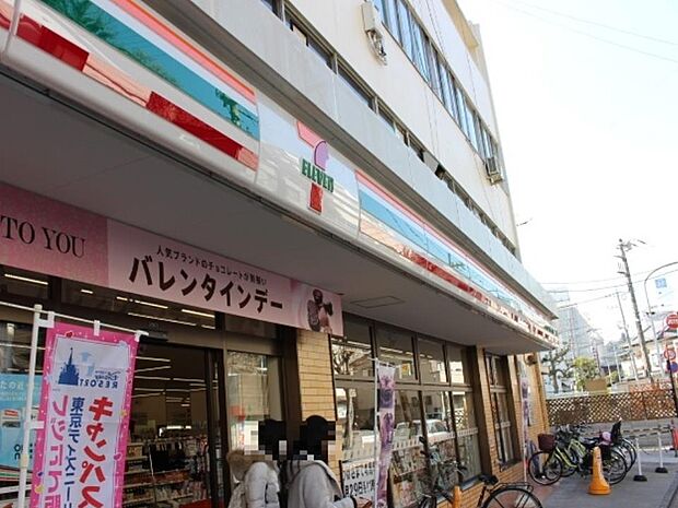 24時間営業ですので、急な買い物に便利です。