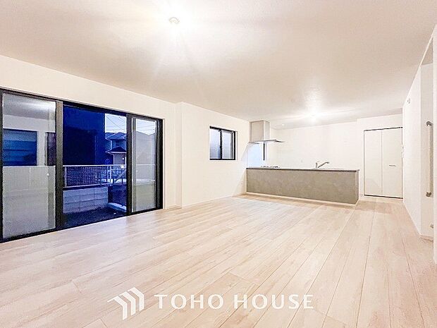 空気感という居心地の良いＢＧＭは、暮らしのステージを彩り、心のやすらぎと満足感を与えてくれます。