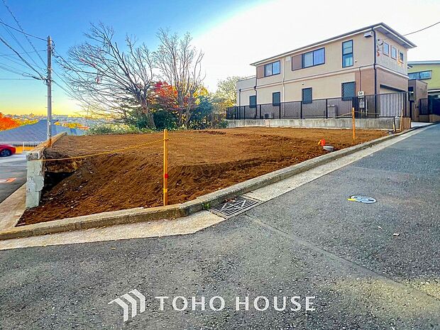 時間のゆとりと空間、爽やかな陽光がもたらす光と風を贅沢なまでに感じる暮らしが始まります。