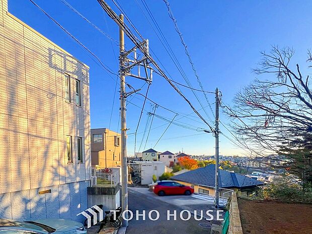 開放的で気持ちの良い眺望と青い空を満喫できます。