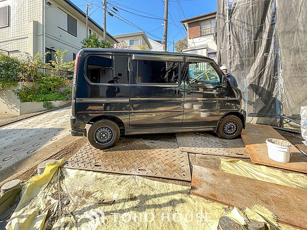 カースペースもゆとりある空間を保っています。