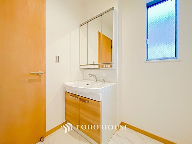 洗面台・洗面所ご家族の1日が始まり、1日の終わりを締めくくる洗面空間。