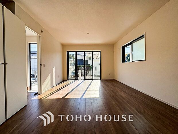 ご家族やお客様との時間など、多くの時を刻む空間。何気なく過ぎる時でさえも上質なひと時に。