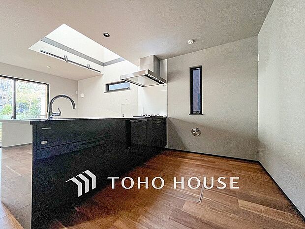 家族の健康を支えるキッチン。毎日使う場所だから気持よく使えて、居心地の良い空間に。