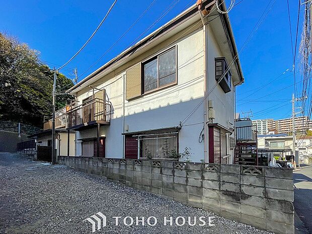 教育施設が徒歩10分以内。お子様がいるご家族にも安心な住環境も魅力です。