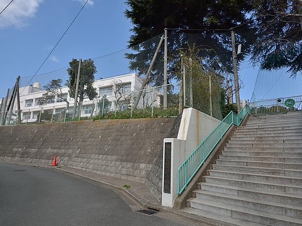 横浜市立岡津小学校