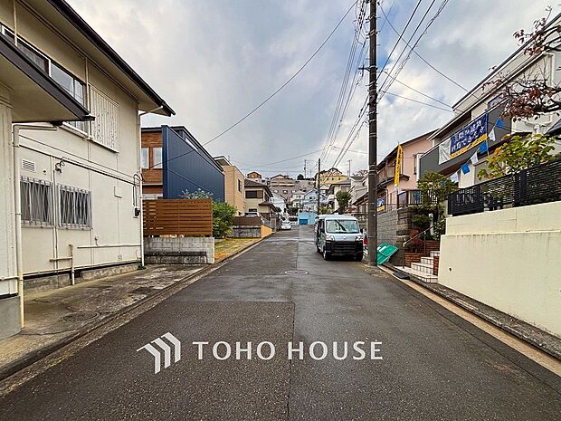 忙しく過ぎゆく日常を置き去るほど、ゆったりした時間が流れる住環境。