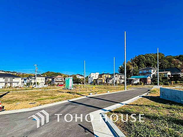 時間のゆとりと空間、爽やかな陽光がもたらす光と風を贅沢なまでに感じる暮らしが始まります。